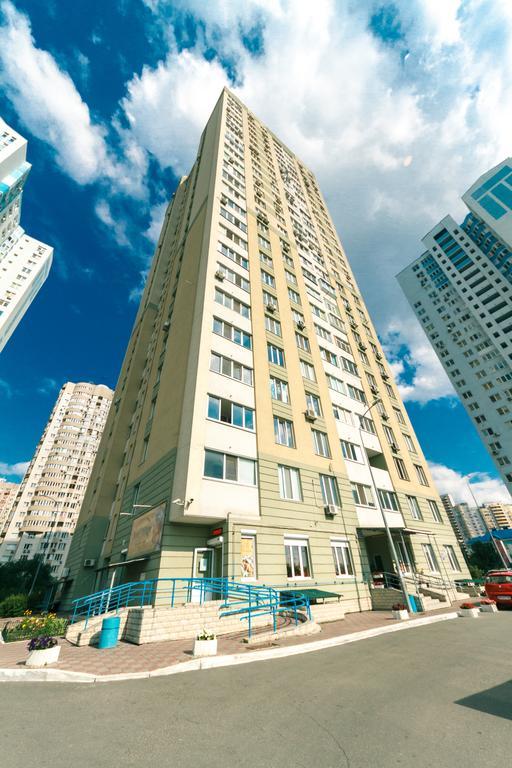 Apartment On Urlovskaya 23A Kyiv Exterior foto